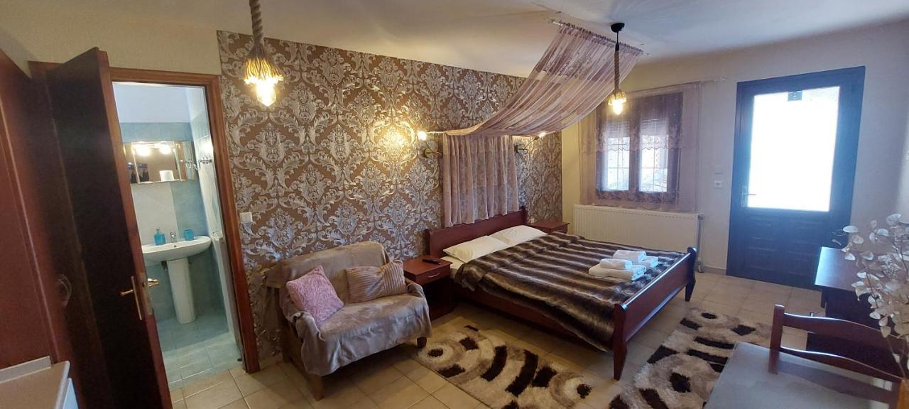 Galini Apartment Loutraki  Exterior photo
