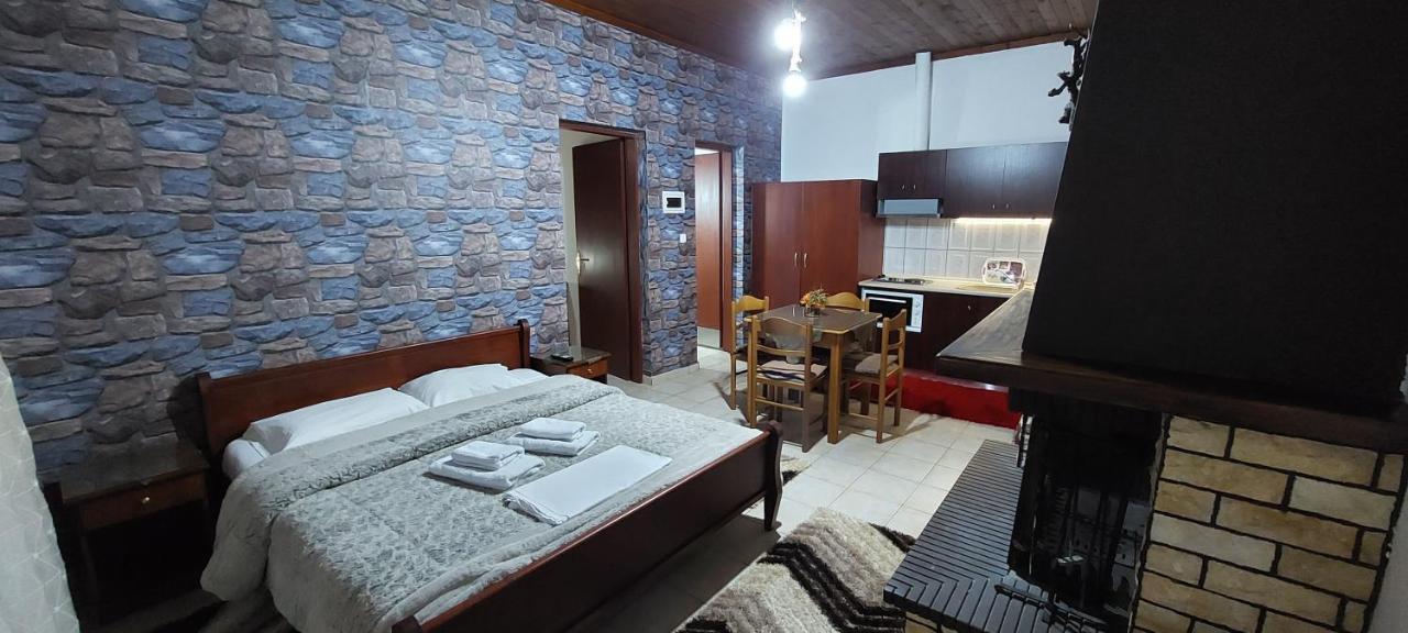 Galini Apartment Loutraki  Exterior photo
